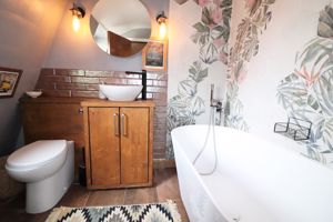 Photo 10- click for photo gallery